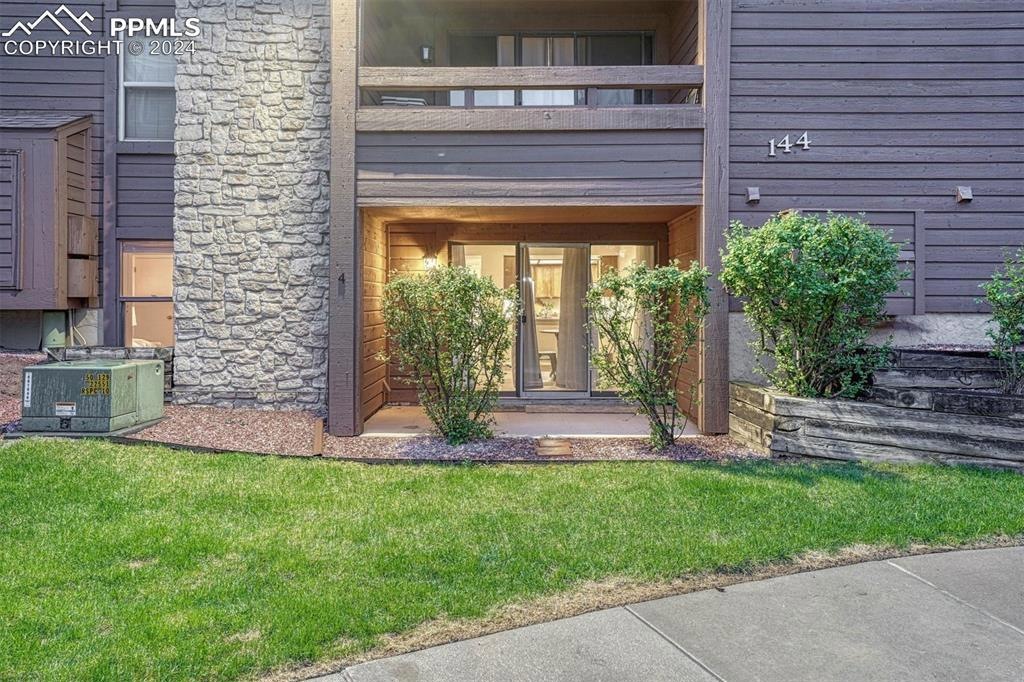 144 W Rockrimmon Blvd Unit 104  