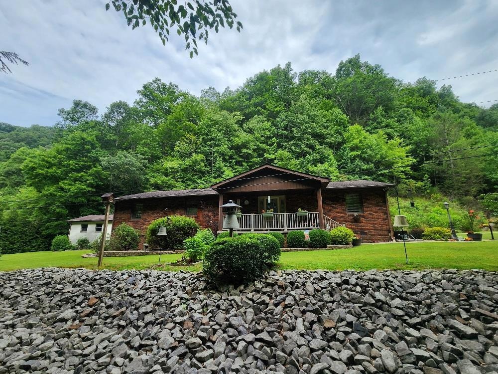 369 Hill Trailer Park Rd, Rock View, WV 24880 | Homes.com