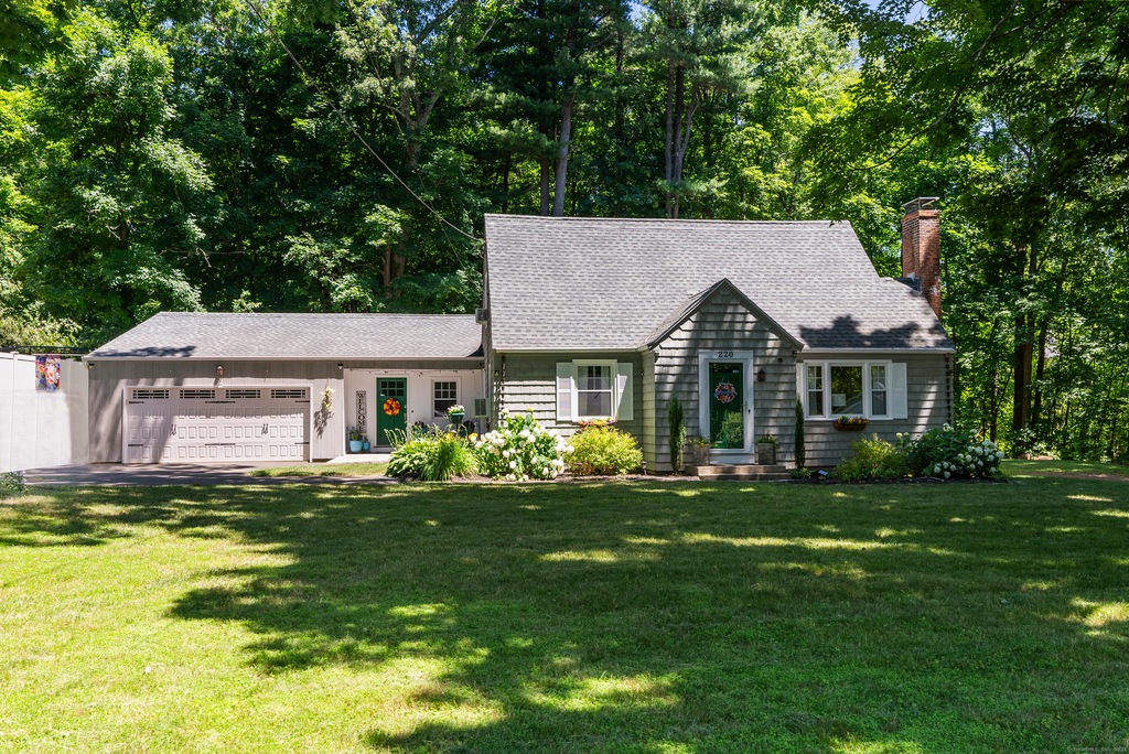 220 Firetown Rd, Simsbury, CT 06070 MLS 24029482