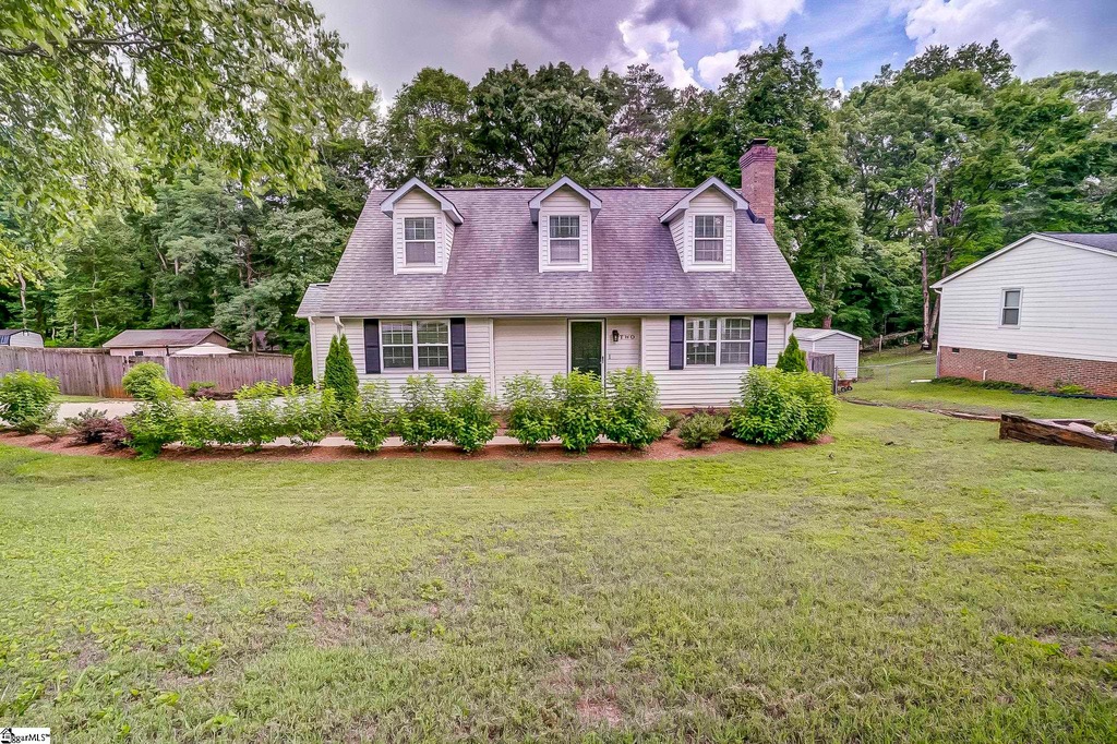 2 Twisted Oak Ct, Taylors, SC 29687 MLS 1473523