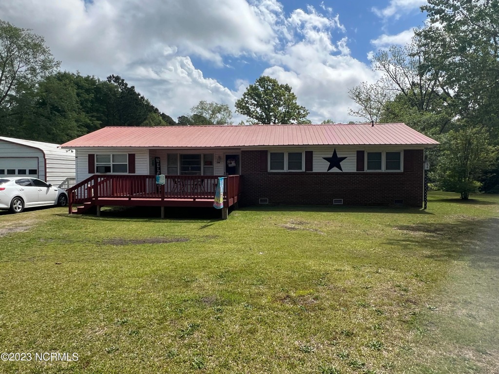10127 Nc 131 Hwy, Bladenboro, NC 28320 For Sale
