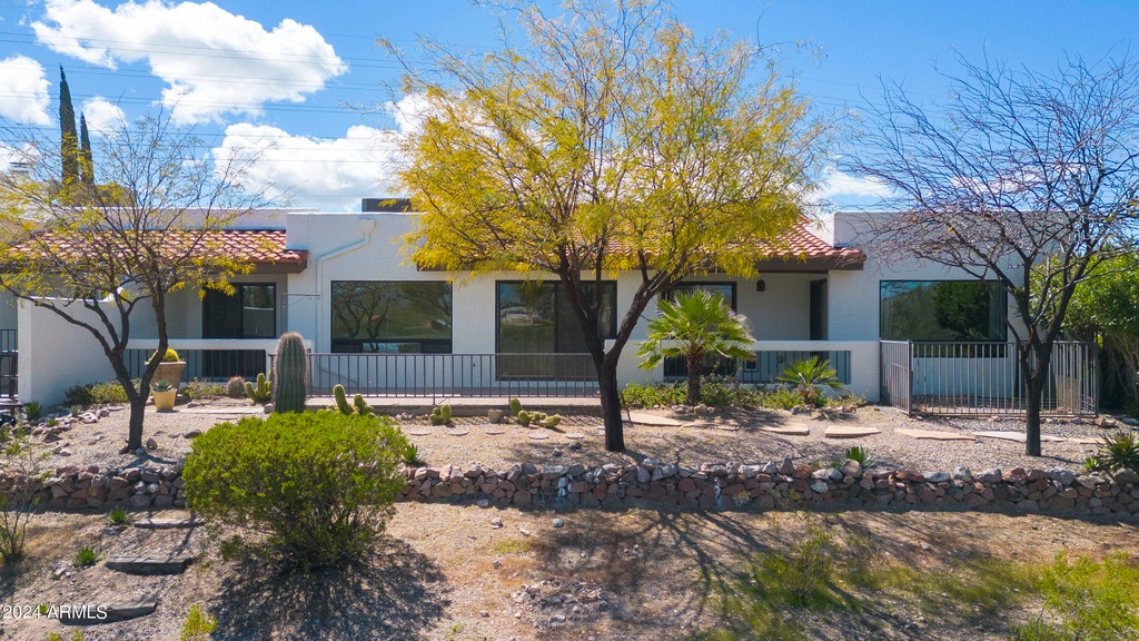 100 N Lazy Fox Rd Unit 14, Wickenburg, AZ 85390 MLS 6674945