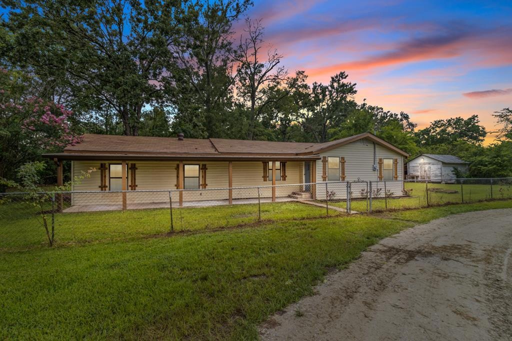 9123 Us Hwy 69n, Pollok, TX 75969 | MLS# 62887 | Homes.com