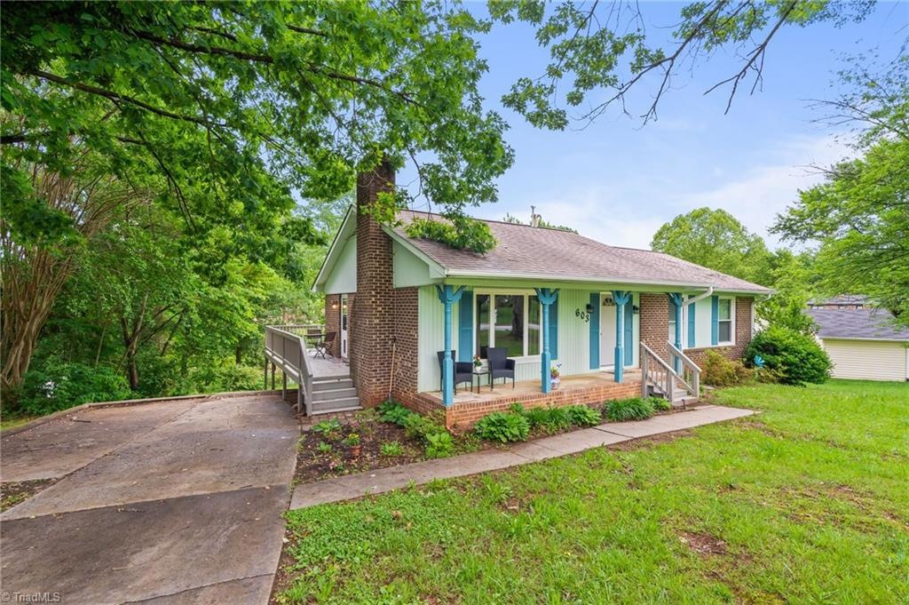 603 Woodlake Dr, Greensboro, NC 27406 MLS 1142082