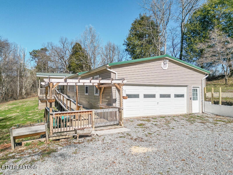 2037 Bays Mountain Rd, New Market, TN 37820 | Homes.com