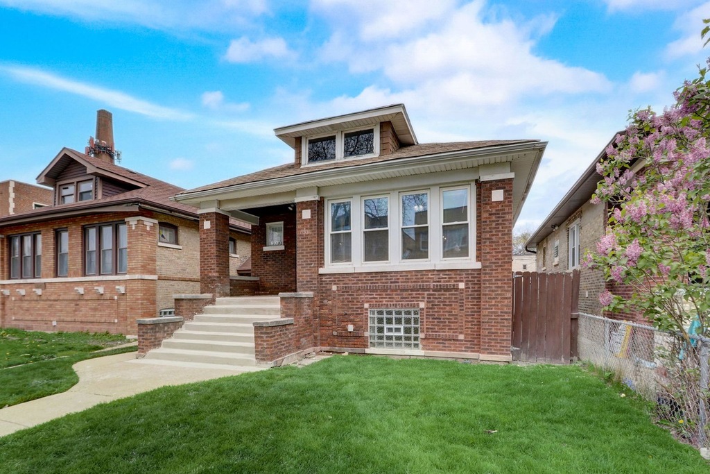 4923 N Springfield Ave, Chicago, IL 60625 MLS MRD12027277