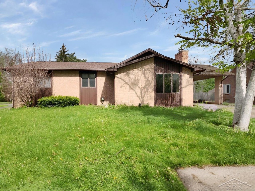 36 State Park Dr, Bay City, MI 48706 MLS 50141902