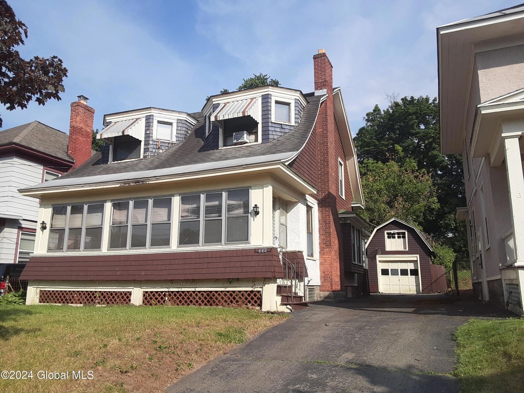 442 Plymouth Ave, Schenectady, NY 12308 | MLS# 202418666 | Homes.com