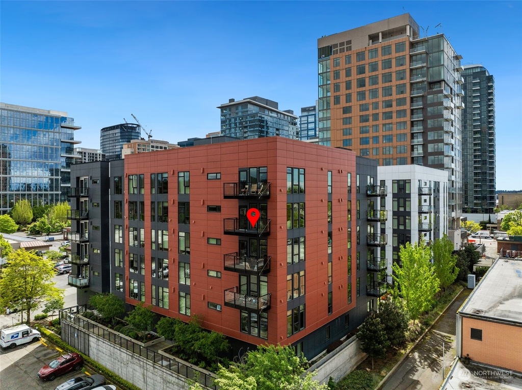 1085 103rd Ave NE Unit 527, Bellevue, WA 98004 MLS NWM2234734