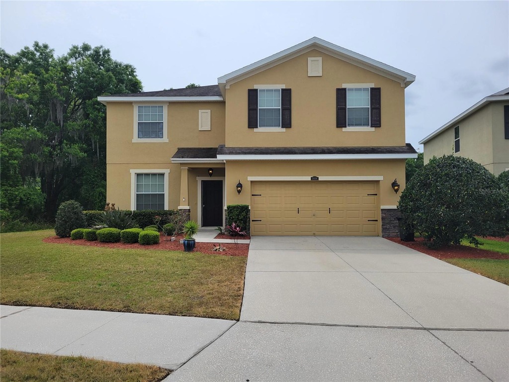 2824 Holly Bluff Ct, Plant City, FL 33566 | MLS# MFRT3534633 | Homes.com