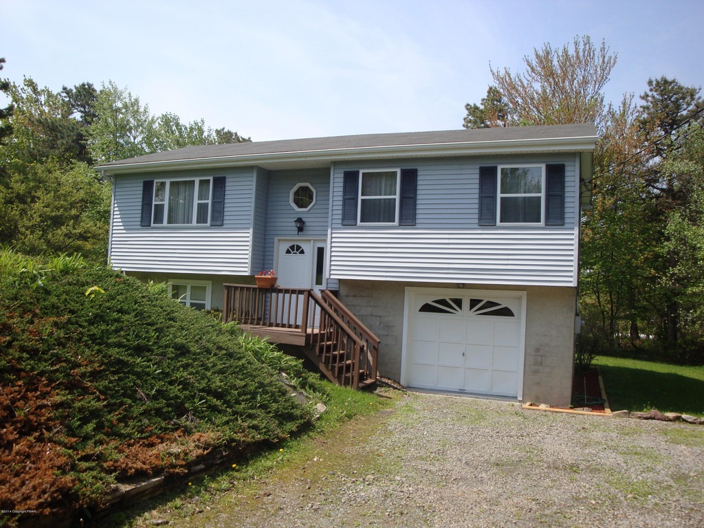 381 Butz Ln, Scotrun, PA 18355 MLS PM13195