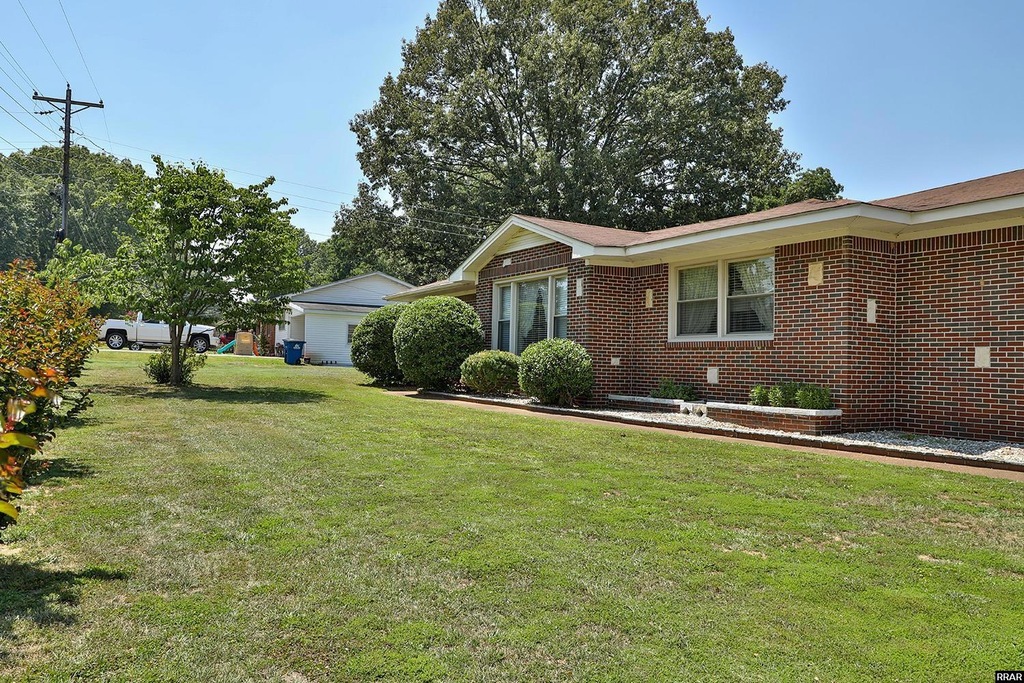 200 Hillside St, Kenton, TN 38233 MLS RRA44571