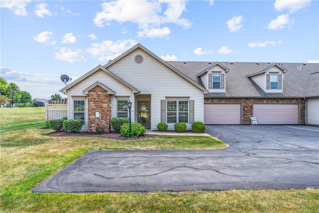 For Sale 1014 Carriage Ln, Saxonburg, PA 16056