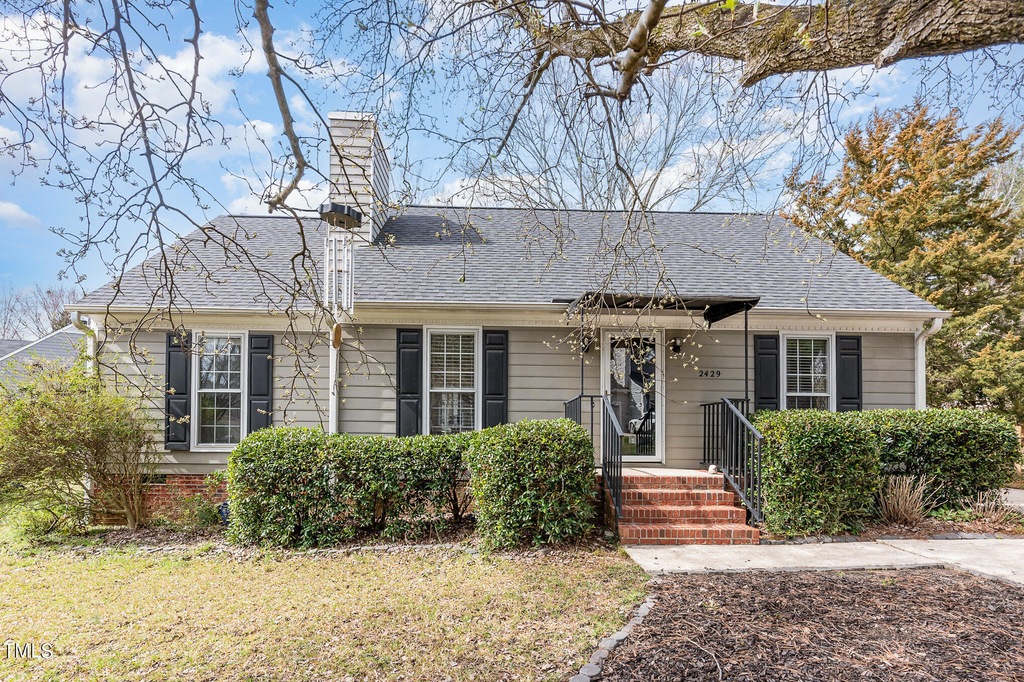 2429 Fields of Broadlands Dr, Raleigh, NC 27604 MLS 10014747