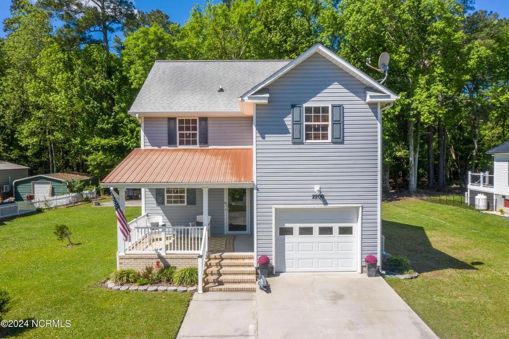 2200 Waccamaw Shores Rd, Lake Waccamaw, NC 28450 MLS 100437385