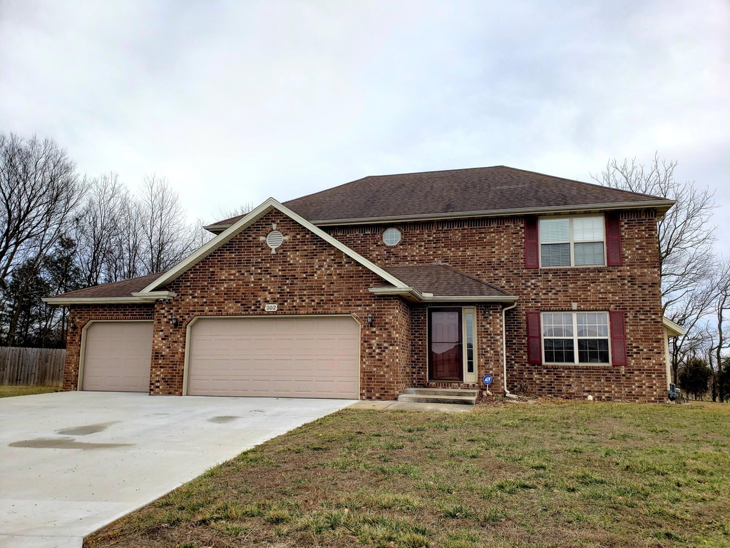 202 Payton St, MO 65708 Recently Sold