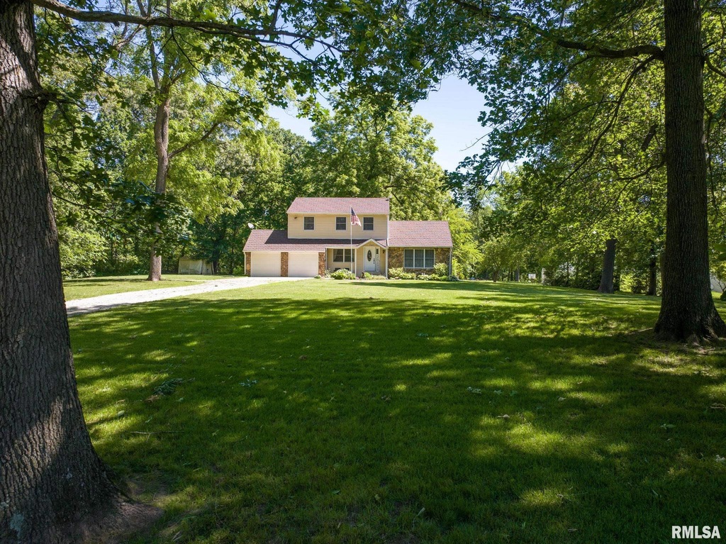 2982 158th Ave, Sherrard, IL 61281 | Homes.com