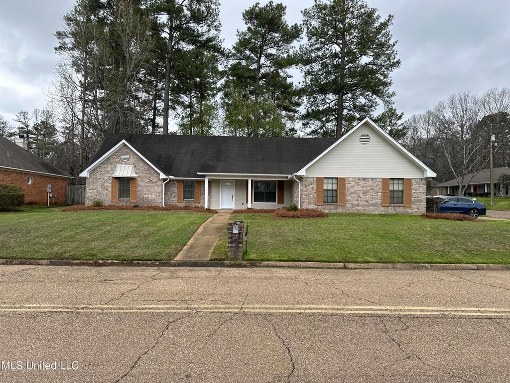 4955 Brookwood Place, Byram, MS 39272 MLS 4073231