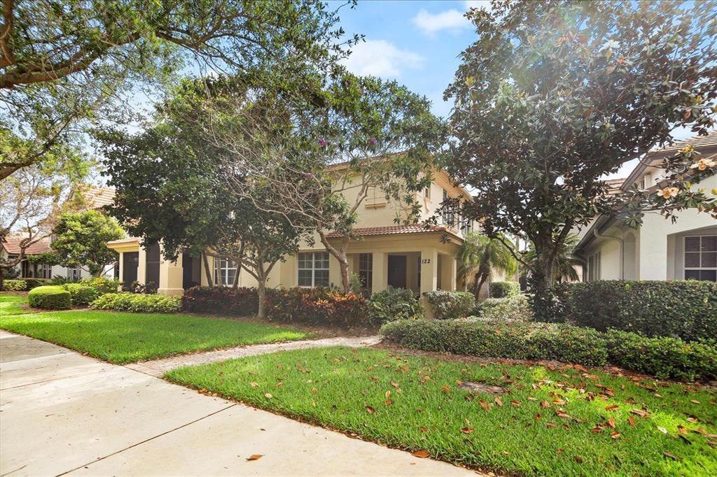 122 Evergrene Pkwy Unit 4B, Palm Beach Gardens, FL 33410 MLS