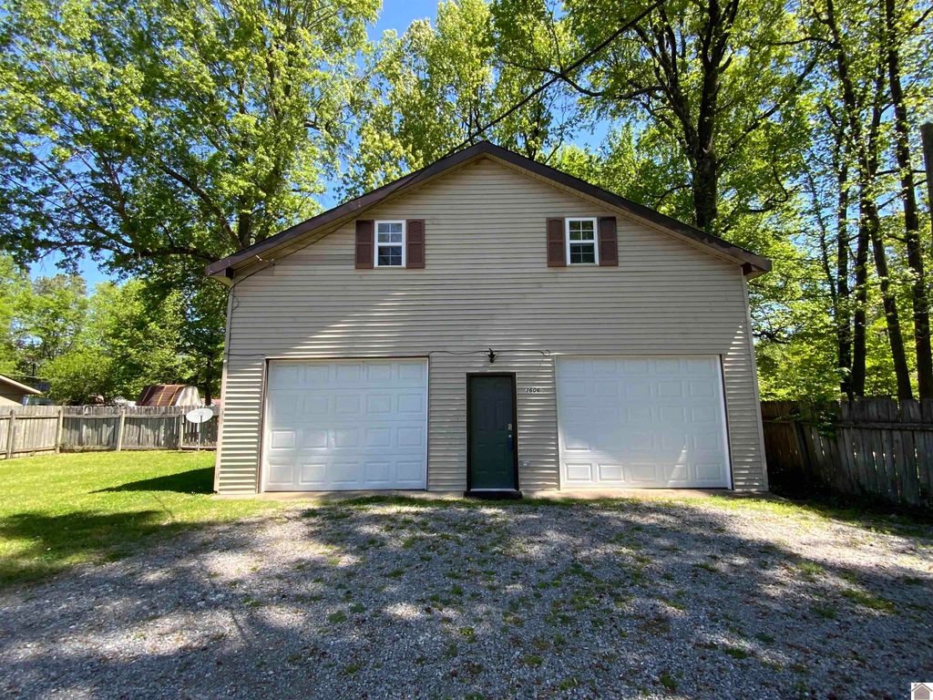 3606 Benton Rd, Paducah, KY 42003 MLS 126603