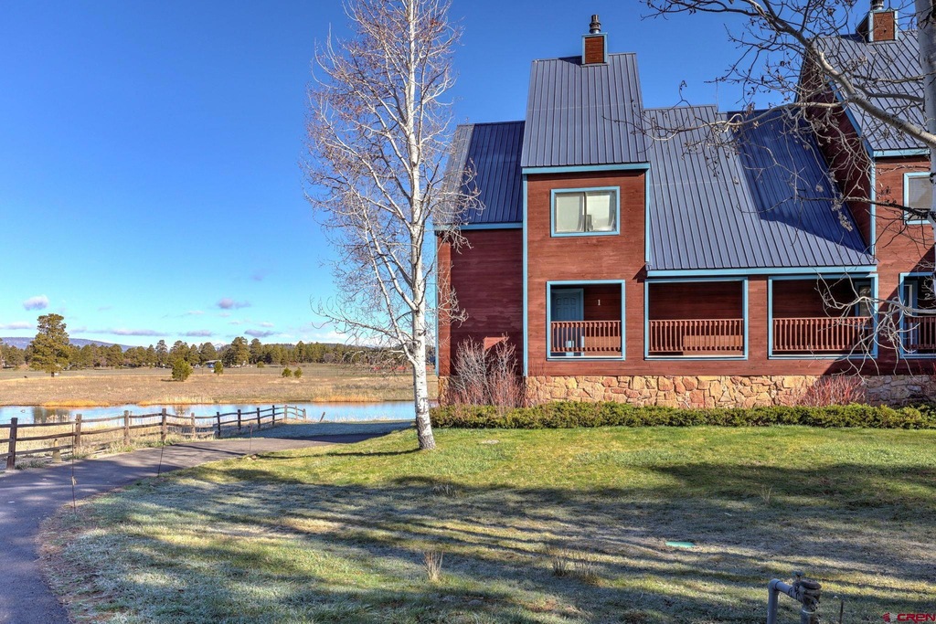 28 W Peregrine Cir Unit 1