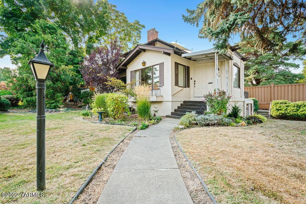 2202 Summitview Ave, Yakima, WA 98902 Recently Sold