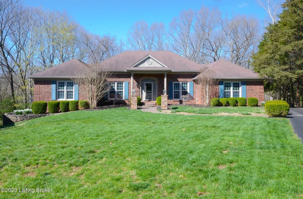 8001 Weyanoke Ct, Prospect, KY 40059 For Sale