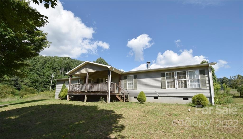 4249 Nc 261, Bakersville, NC 28705 For Sale