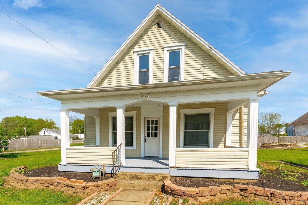 202 Angle St, Bremen, OH 43107 | Homes.com