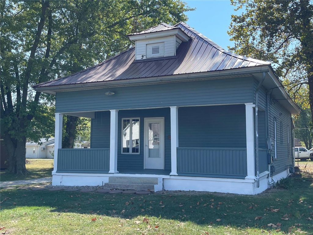 405 W Rawlings St, Shelbina, MO 63468 MLS MAR23058733