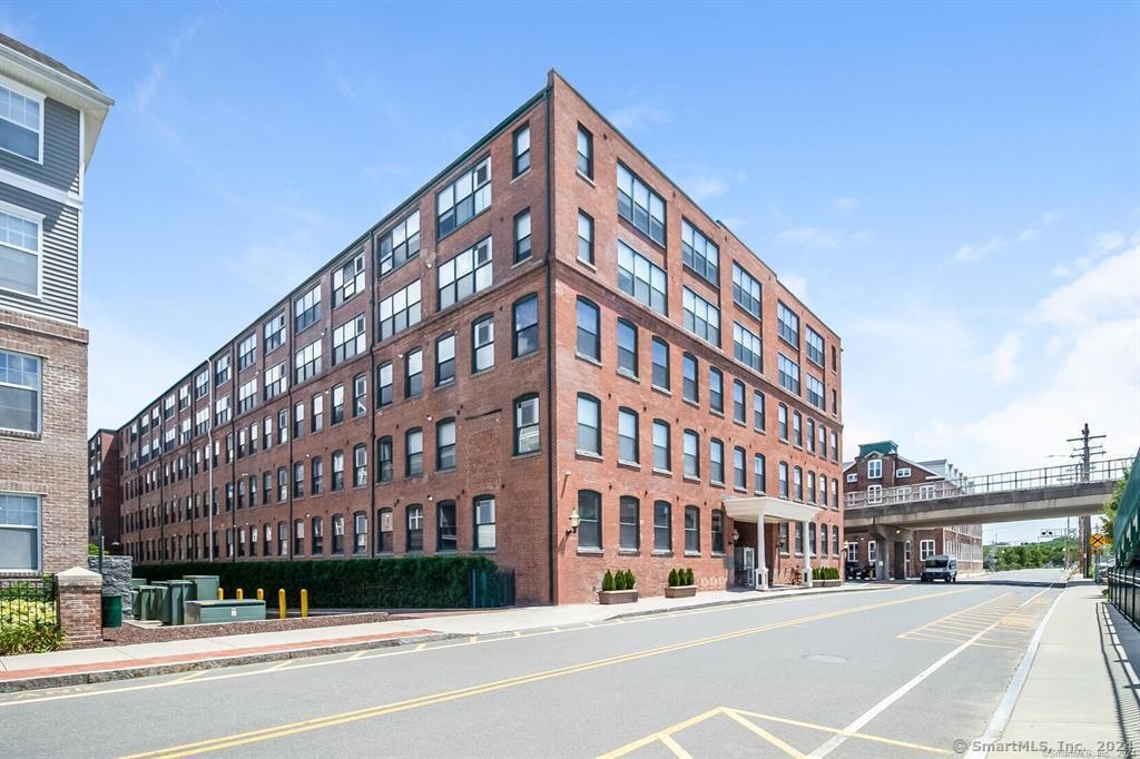 145 Canal St Unit 403