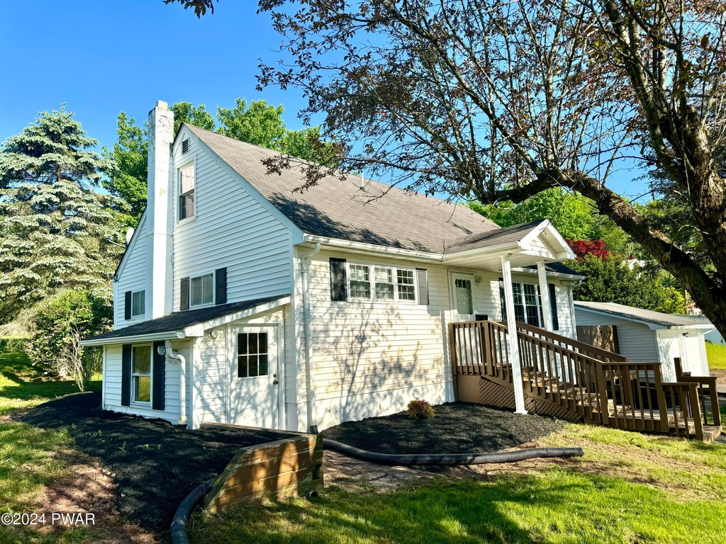 4 Crestmont Dr, Honesdale, PA 18431 | MLS# PWBPW241486 | Homes.com