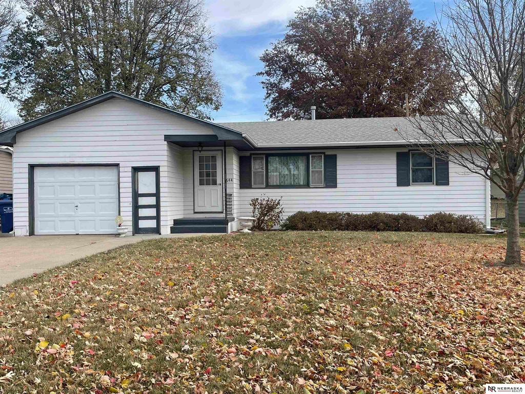 1644 N Oak St, Wahoo, NE 68066 For Sale