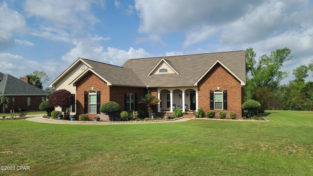 2925 Chase Way, Marianna, FL 32446 For Sale