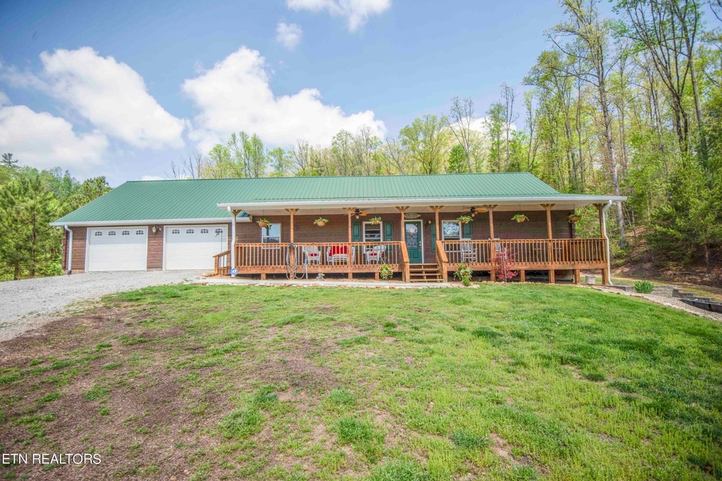 179 Proffitt Ln, Oliver Springs, TN 37840 | MLS# 1260244 | Homes.com