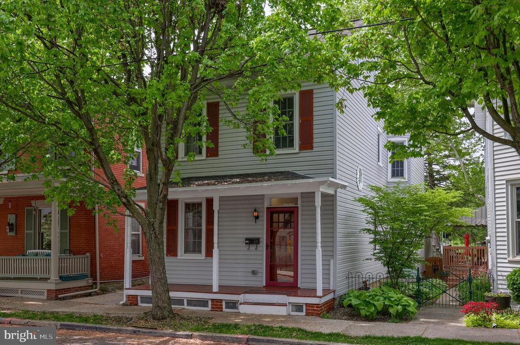 122 S Spruce St, Lititz, PA 17543 | Homes.com