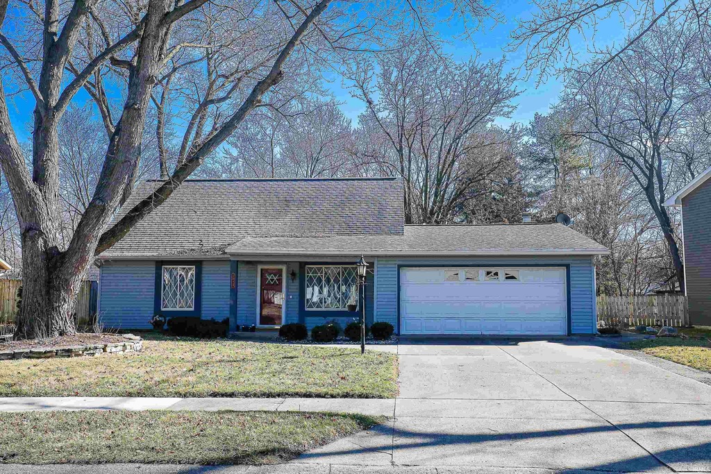 1824 Rio Vista Dr, Fort Wayne, IN 46815 MLS 202407976