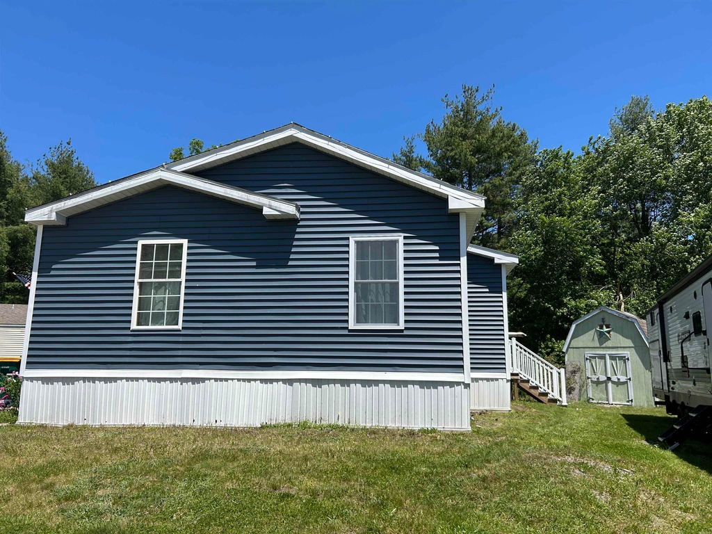 54 Daffodil Hill Ln, Rochester, NH 03868 MLS 5002476