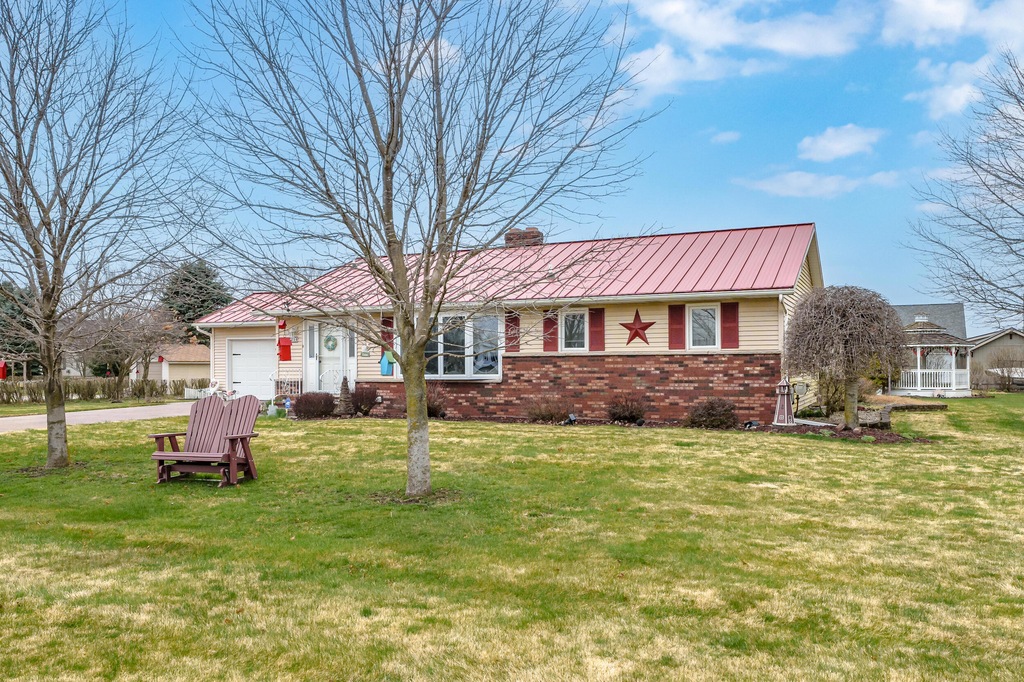 258 S Nottawa St, Mendon, MI 49072 MLS 24015159