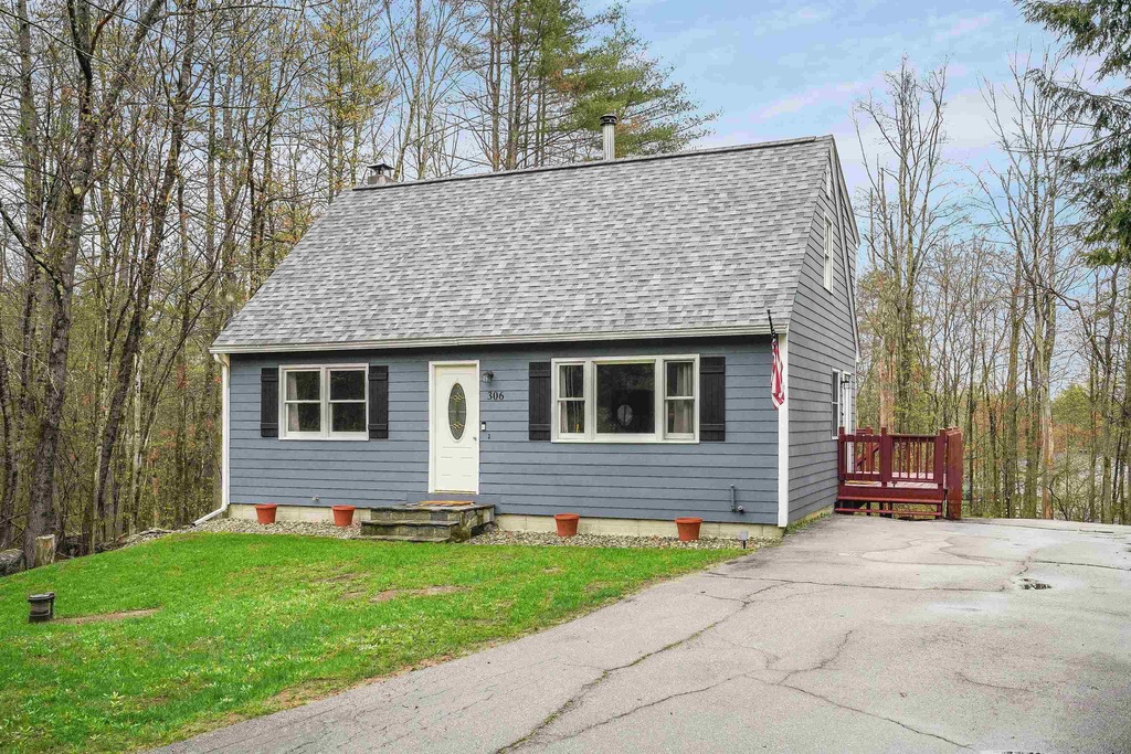 306 Colby Rd, Weare, NH 03281 MLS 4993542
