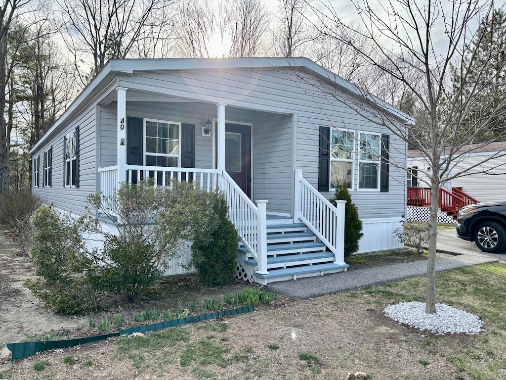 Sold 40 Woodside Dr, Lisbon, ME 04250 | Homes.com