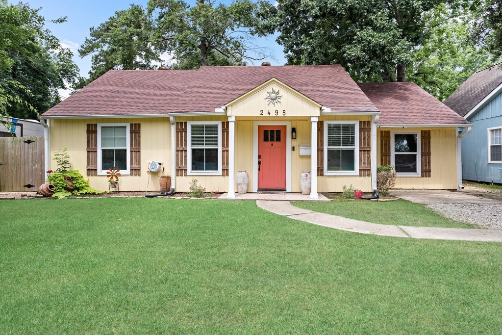 2495 W Lucas Dr, Beaumont, TX 77706 MLS 19985278