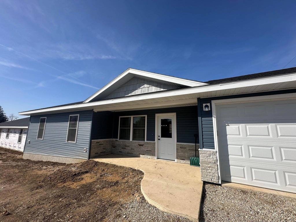 303 South St, Calmar, IA 52132 MLS NBR20232148