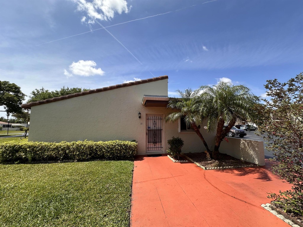 2601 Boundbrook Blvd Unit 111, West Palm Beach, FL 33406 MLS