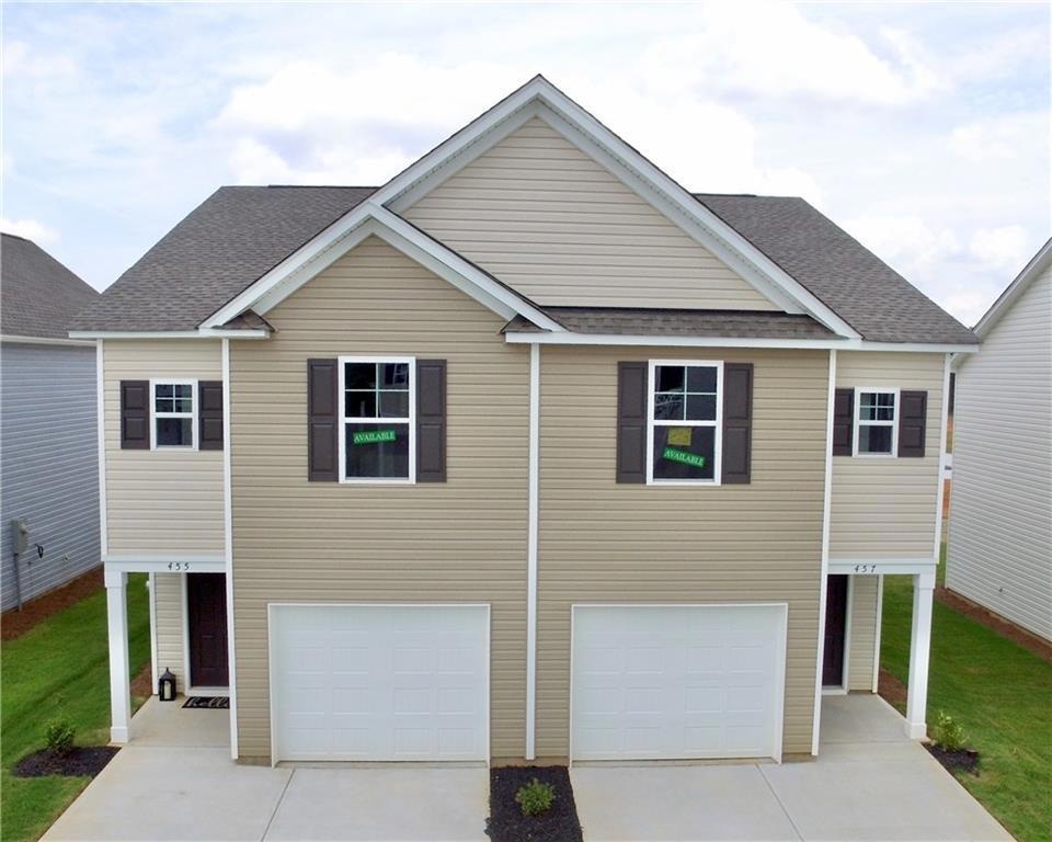 457 Seaborn Cir, Pendleton, SC 29670