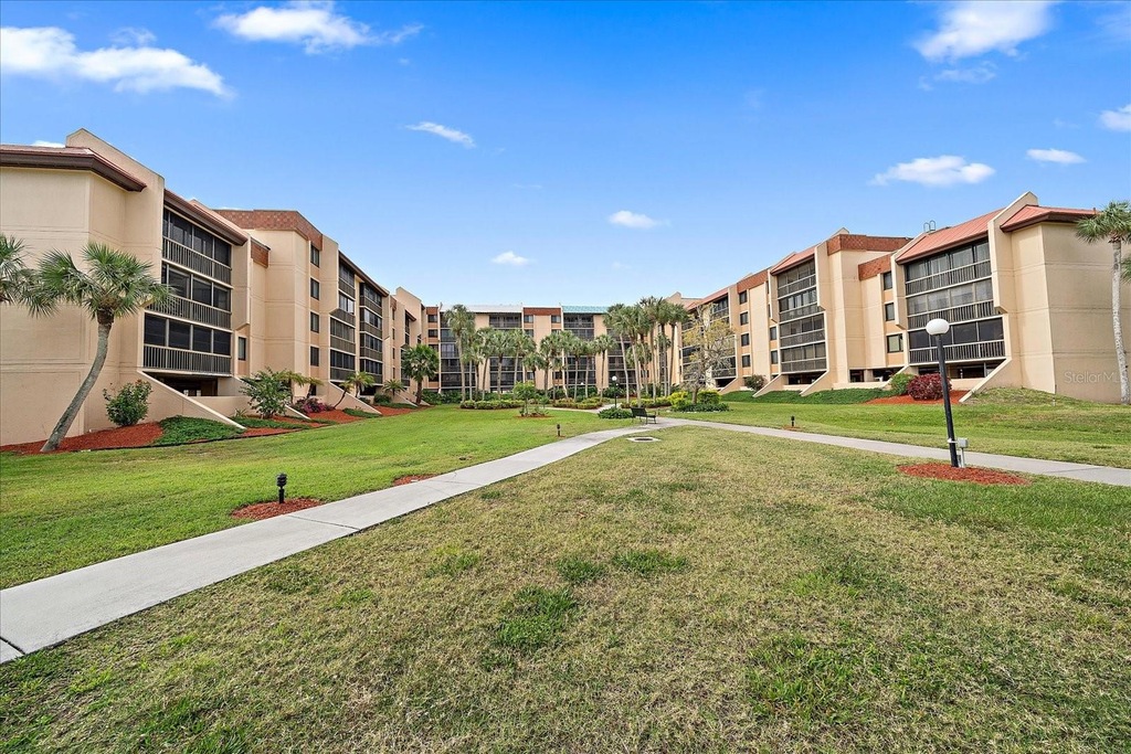 3006 Caring Way Unit 305, Port Charlotte, FL 33952 MLS MFRN6132279