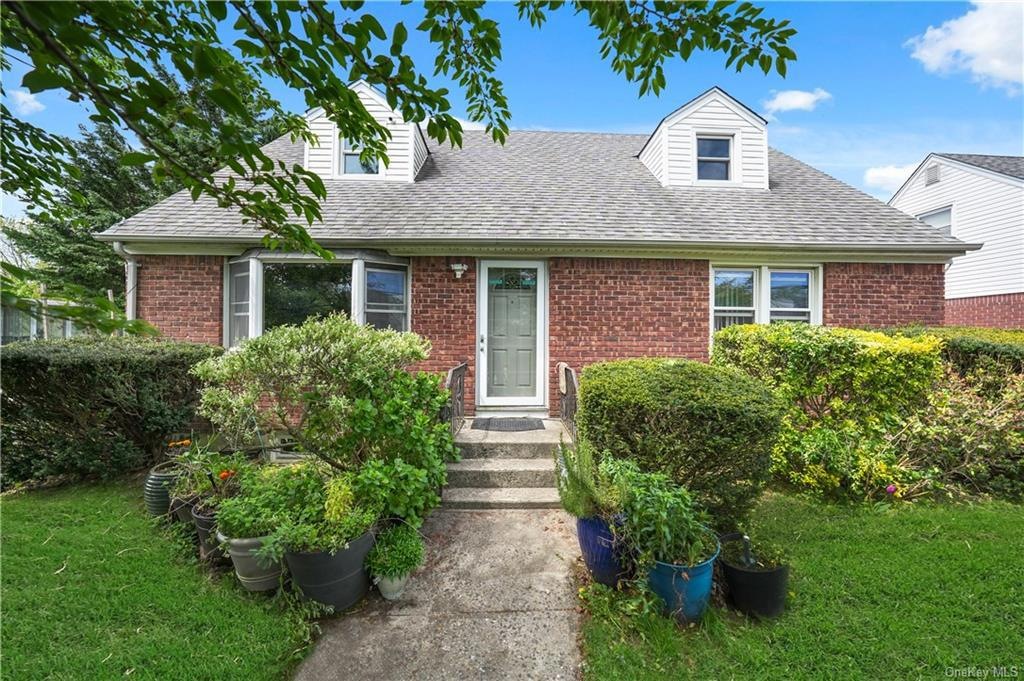 Sold 101 Cortland Ave, Hicksville, NY 11801 | Homes.com