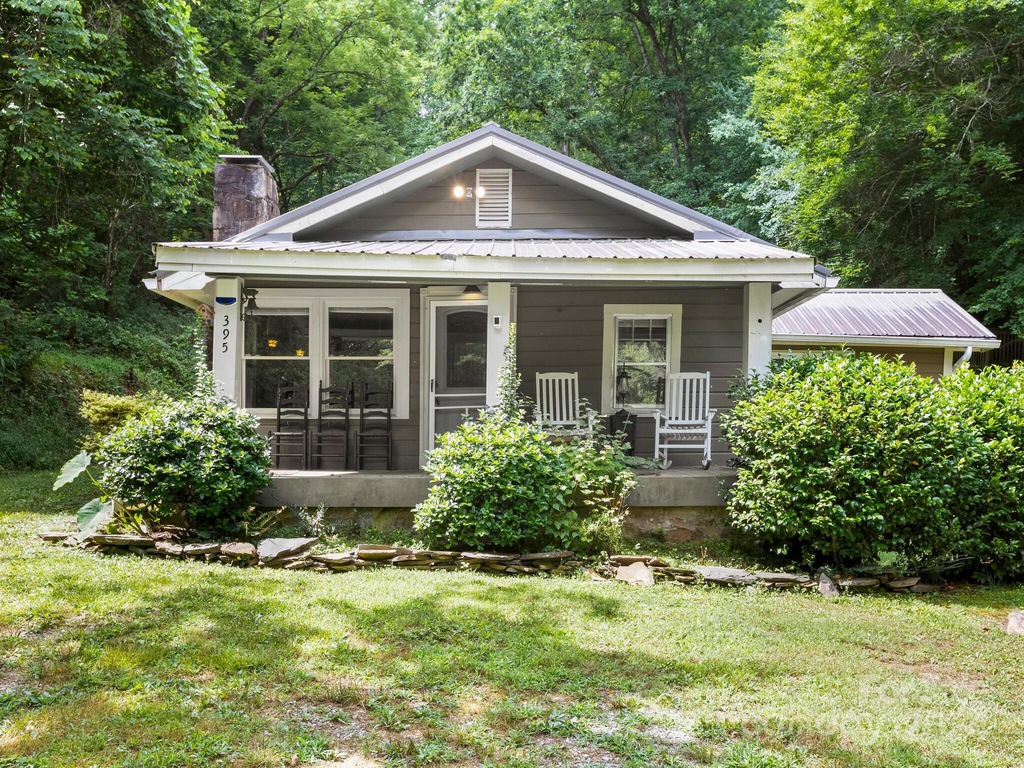 395 Buffalo Creek Rd, Lake Lure, NC 28746 MLS CAR4156963