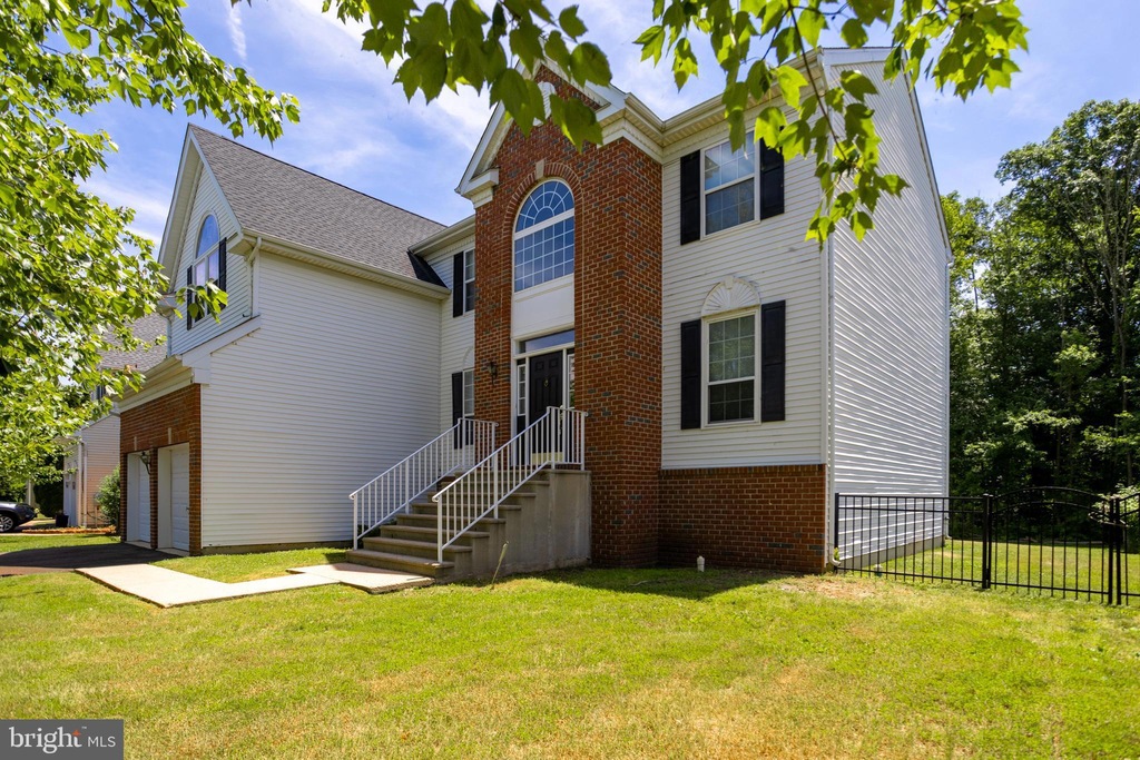 6 Fairmont Dr, Columbus, NJ 08022 MLS NJBL2063322