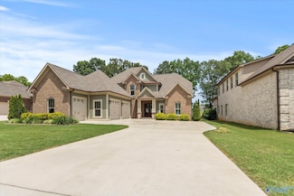 14318 Muirfield Dr, Athens, AL 35613